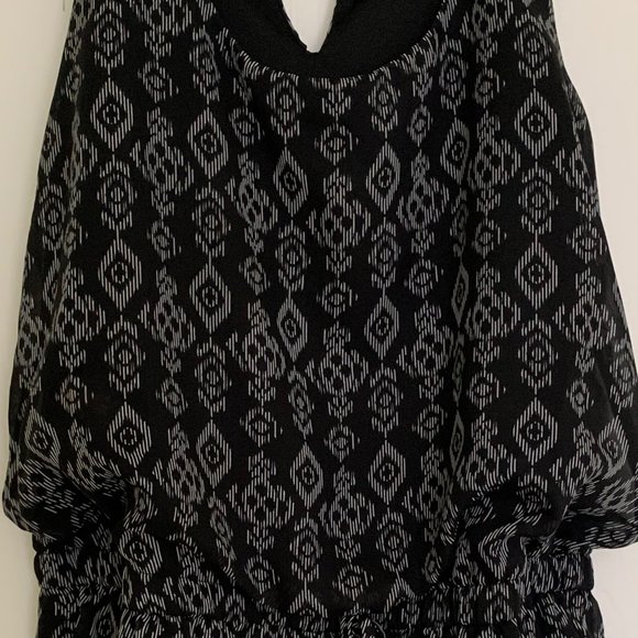 Tribal Romper - Picture 3 of 3